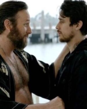 Ryan O'Nan Instagram - This photo popped up in my feed and it brought back fun memories. My very first day playing King George. @queenonusa #queenofthesouth #❤️ #🏴‍☠️ #👑 @petergadiot #petergadiot