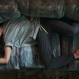Rylea Nevaeh Whittet Instagram - The couch scene from Episode 8 was one of my favourite scenes in the series MAID. The acting, the lighting, the directing.. just everything.. brilliant! @margaretqualley @qgar @guygodfree 
Teddy’s favourite spot on the couch reminds me of this moment every time. #maid #maidnetflixseries #margaretqualley #couch #catsofinstagram #gingercat #brilliant #talent #netflixseriesmaid #netflix #love #sad