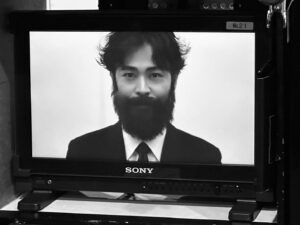 Ryo Narita Instagram - WOWOW 

OZU ～小津安二郎が描いた物語～
「淑女と髯」
12/3（日）22:00

前田弘二組
髙田亮さん脚本