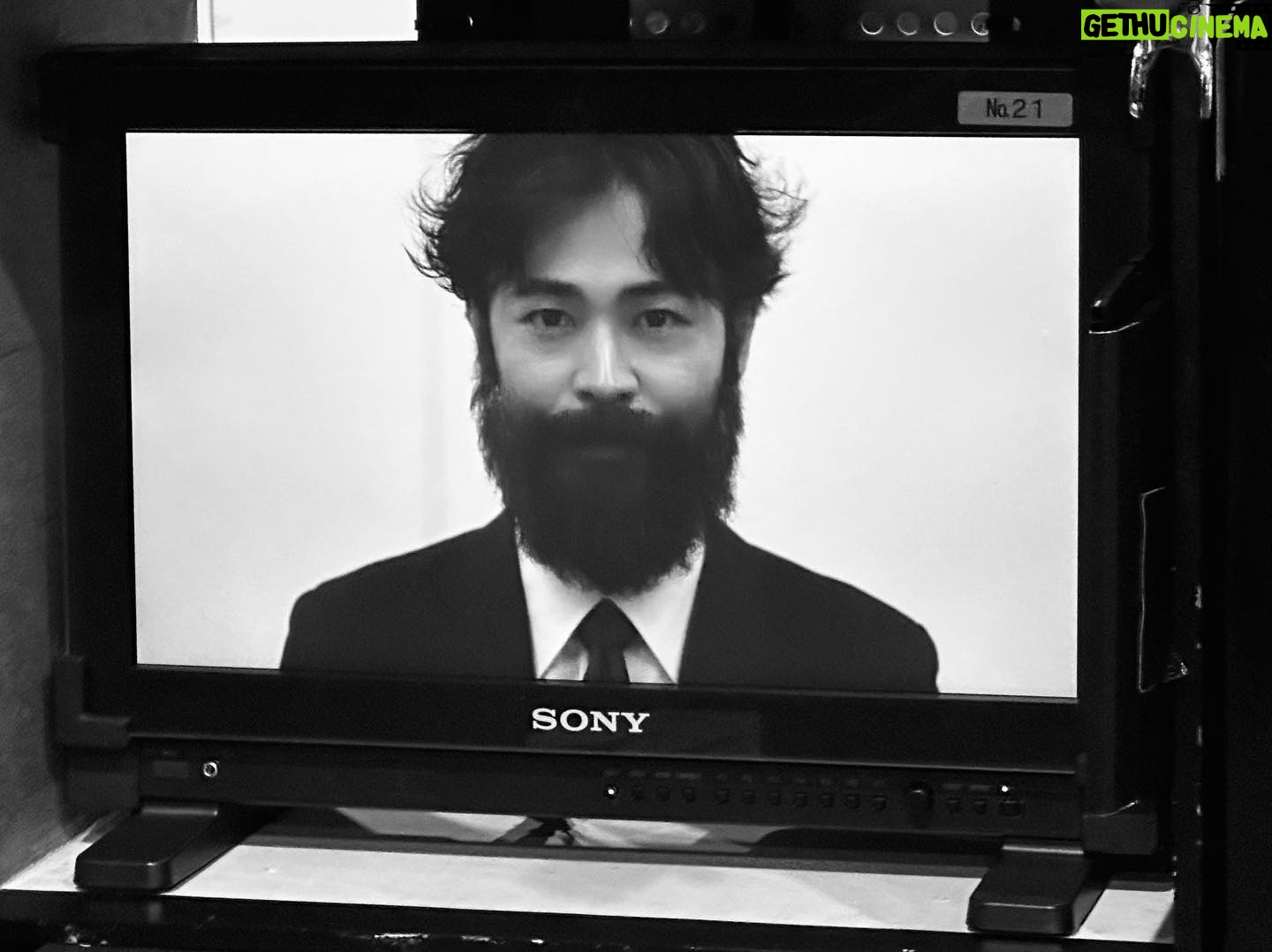 Ryo Narita - 34.7K Likes - WOWOW
OZU ~小津安二郎が描いた物語~
「淑女と髯」
12/3(日)22:00
前田弘二組
髙田亮さん脚本