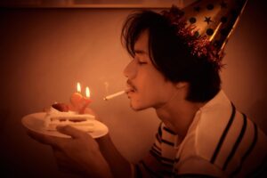 Ryo Nishikido Instagram - 本日37回目の誕生日を迎えました！いい感じに枯れた男になれるよう頑張ります。両親、友達、支えてくれている皆様に感謝しております。
素敵なジジイ目指します！！