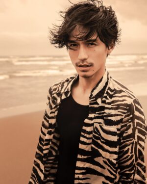 Ryo Nishikido Instagram - 錦戸 亮 ﻿
2nd Album「Note」
2021.1.27 Release

#錦戸亮　
#RyoNishikido ﻿
#NFC﻿
#Note