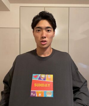 Ryodai Ishibashi Instagram - NMBのレジェンドでもあります、
山田菜々さんが作られたロンTをなんと頂けました
まさか送って頂けるとは
感謝の極みでございます
・
#山田菜々
#NMB48
#これぞまさに
#事件だよナナナナナナナーナー
#山田チームM 
#なのでMポーズ
#Mポーズしてる皆さんよくこの口してるイメージ
#あんましてないと思うけど 
#ドントルックバック 
#皆さん是非お買い求めを