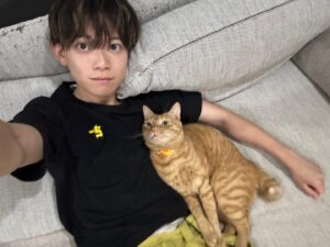 Ryogo Matsumaru Instagram - 日曜日なのでずっと甘えててかわいい