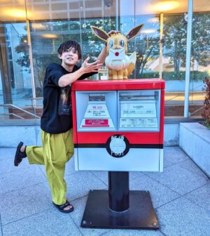 Ryogo Matsumaru Instagram - これは #横浜市 役所前に実在する #イーブイ のポスト📮

めっちゃ可愛かった〜〜〜！！！

#ポケモン #Pokémon #pokemon