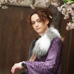 Ryosuke Miura Instagram - .
情報解禁

テレビ朝日シン・時代劇ドラマ
『君とゆきて咲く 〜新選組青春録〜』
芹沢鴨役で出演します

2024年4月24日（水）深夜0：15～放送スタート

4/24（水）深夜0:15〜
岩手朝日放送/秋田朝日放送/福島放送/新潟テレビ21/長野朝日放送/九州朝日放送/熊本朝日放送
4/24（水）深夜3:14〜朝日放送テレビ（近畿地方）
5/1（水）深夜0:15〜北陸朝日放送
5/1（水）深夜0:55〜瀬戸内海放送
5/6（月）深夜1:20〜大分朝日放送

#手塚治虫
#君ゆき