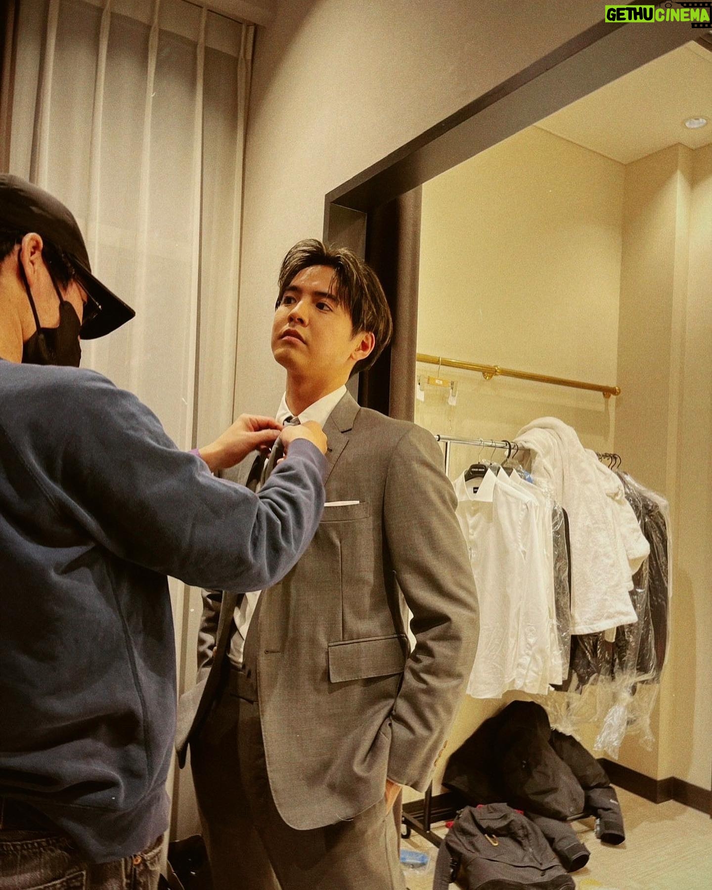 Ryota Katayose - 40.6K Likes - 『バチェラー・ジャパン』シーズン5 🌹
いよいよ、今夜配信です!!!🙌✨
準備できていますか??👀💡
@bachelorjapan