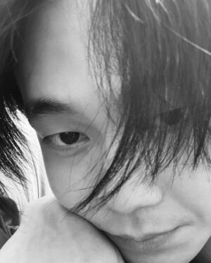Ryu Kyung-soo Instagram - 2023
류경수의 하하호호흑흑모래모래자갈자갈.