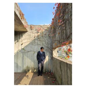 Ryu Seung-ryong Instagram - .
가을 콧바람
