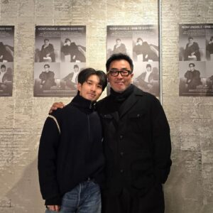 Ryu Seung-ryong Instagram - .
.

좋은 친구, 좋은 배우, 좋은 창작자
류덕환과 @clownryu 와 함께 했습니다
기록과 창작에 대한 우리들의 이야기를 보시고,
여러분의 이야기를 기록하세요
〈NONFUNGIBLE : 대체불가한 당신의 이야기>
성수동 연무장길 26, 베이직스튜디오
2024/02/08 - 02/18
@etik.archive

#rsrartspace
짐진자