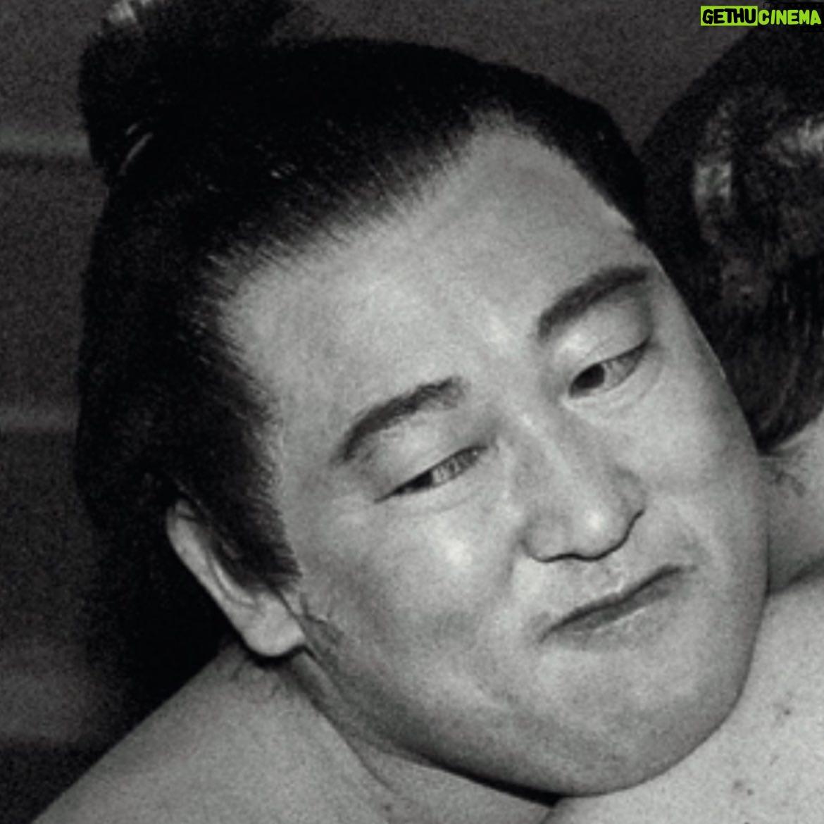 Ryuji Akiyama - 19.8K Likes - 5ę2ę„ćÆäŗ¤éåŗåć®ę„ć
ęåć代蔨ććåå士ć彩åäø¹å²ęć
ćć®é©å½ēć¦ććÆćŖćØć¤ćć£ćććŖåćēµćæćÆćåäæµć®å¤ć¦ććć¾ćć«ę代ć®ęå
端ććććć®ććć£ćć
čŖåćććå¤ćäøć«čŖē„ćć¦ćććććć«čŖē©ŗä¼ē¤¾ē¤¾é·ć«ćéćęććé£č”ę©ć®ę©ä½ć«čŖåć®ä½ćęćć¦ććć£ććØćć彩åäø¹ććć®č”åć«å½ęćÆå¤ććč
ćØē
ćććććććØććć®ćÆęåćŖč©±ć
彩åäø¹ćÆęå±ććęē°éØå±ć®ććØććććå¼ć³ę¹ć§å¼ć¶ććć«å¼·ćč¦č«ćć¦ćććØććć
ć§ćÆććććÆä½ćØććå¼ć²ćę¹ć ć£ćć§ććć?!
ēććÆęę„ć®ę稿ć®ęå¾ć§!
ā»ęØę„ć®ćÆć¤ćŗć®ēćāććµććäøćććć¹ćć¼ćŗć®åæę“å£?!ć
#ćÆćŖćØć¤ćæć¼ćŗćć”ć¤ć«
#彩åäø¹å²ę
#å士
#ćÆćŖćØć¤ćæć¼
#ćÆćŖćØć¤ćć£ć
#åēę„čØ
#ę„čØ
#čØåæµę„
#ćć¤ć¢ćŖć¼
#ćÆć¤ćŗ
#ćµćć©ć¤ćŗ
#netflix
#ęÆę„ę稿
#ććć¼ćē§å±±
#ćē¬ć儽ć