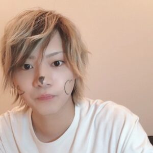 Ryuji Sato Instagram - 本日はありがとうございました、っていう動画です。

#すいません
#ボケるの忘れました
#１つも面白くない動画になりました
#今後ともよろしくお願い致します
#Cảm ơn bạn trước
#あこれベトナム語です
