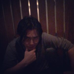 Ryuji Sato Instagram - たくあん音を立てずに食べるゲーム
#爆音
#騒音被害
#やる気あんのか小童
#大平峻也
#PM10:30のたくあん
#小林裕和
#鳥越裕貴