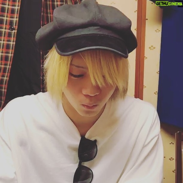 Ryuji Sato - 21.9K Likes - たくあん音を立てずに食べるゲーム
#無敵
#勝利という名の勝ち
#静寂
#佐藤流司