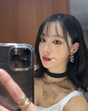 SAEBOM Instagram - 🤍