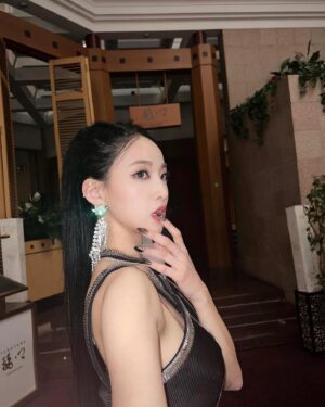 SAEBOM Instagram - 