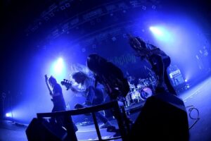 SAKI Instagram - POWERSTOCK FINAL、
NEMOPHILAをお呼びくださり本当にありがとうございました！
とても楽しかったです。

繋いでいくバンドの絆って、
やっぱりすごいなあと思いました。
本編中ではKOさん、
打ち上げではロコの木下さんが大変気遣ってくださって、
我々も他のミュージシャンの方とお話しさせて頂けました。
本当にありがたかったです🙏

#POWERSTOCK
#nemophila #nemophila_band