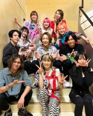SAKI Instagram - 2024/5/19@SHIBUYA O-WEST
Gacharic SpinのVo,Gtはなちゃんのバースデーライヴに出演させて頂きました⭐️
出演しない時間はずっと観てたんだけど、本当にガチャは凄いバンド！！
いっつも元気貰うし、そんなこともやるのー？！ってもはや笑っちゃうくらい想像を飛び越えていく人たち。
ゲストの鳴風さん、青山英樹さん、大村孝佳さんともご一緒出来て本当に愉快だったー😄

私はガチャのナンマイダ、RedLineに参加したほか、
Judas PriestのPainkillerをトリオで演奏しました！
Vo,Drでジューダスやる人聞いた事ないよー🤭
楽しかったな。
来月は私のワンマンではスーパープレイヤーはなちゃんをお借りしますので、ファンの皆様是非楽しみにしててください🫶

I joined the birthday live of Hana from Gacharic Spin!!
It was really fun😄⭐️

#gacharicspin #narukaze #hidekiaoyama #takayoshiohmura