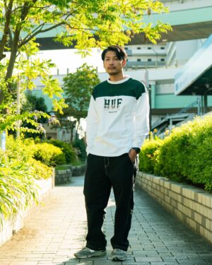 SAM Instagram - 長袖HUF ✌️