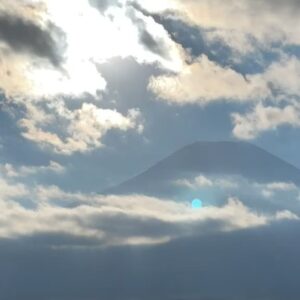 SHOCK EYE Instagram - 人生で初めて見たダイヤモンド富士は、
羽の生えたエンジェルダイヤモンド富士🗻💎👼✨

あの感動は今も鮮明に覚えている。

#ダイヤモンド富士 #エンジェルダイヤモンド富士 #mtfuji