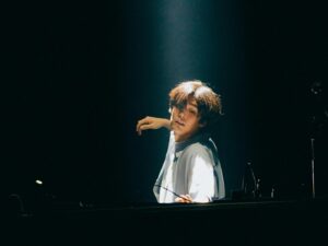 STUTS Instagram - 2023年、ありがとうございました。
今まで出会った最高な方々や新たに出会った方々と素晴らしい瞬間をたくさん過ごせた1年でした。

自分の音楽を聴いてくださった方々、ライブにお越しくださった皆さま、公私共にお世話になった皆さま本当にありがとうございました。

来年も良い年にできるよう精進いたします。
良いお年をです！！