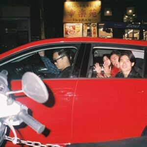 STUTS Instagram - 夜を使いはたしてのMusic Videoを公開して本日でちょうど7年です。
2日くらい前に1000万回再生を迎えました。
たくさんご覧いただきありがとうございます。
色々なきっかけになった楽曲とMVなのでとても感慨深いです。
PUNPEEさん、Heiyuu君、BIM君ありがとうございます！！🙏