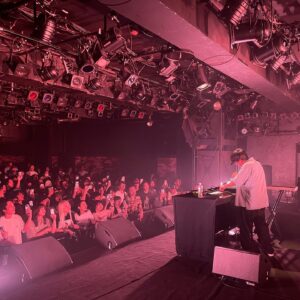 STUTS Instagram - 昨日は名古屋クラブクアトロ 35周年企画で、C.O.S.A.さんとCampanellaさんとライブさせてもらいました。

名古屋のクアトロは自分が20年前、中3の頃に初めてライブを見に行った場所ですし、自分の35才の誕生日も1日前だったので、いろんな思いが込み上げてとても感慨深かったです。
ライブさせてもらうのも今回が初めてだったので、嬉しかったです。。

C.O.S.A.さんとCampanellaさんのライブも最高で、自分の時間も楽しくライブさせてもらえて、とてもいい1日でした。

お越しくださった方々、名古屋クラブクアトロのみなさまありがとうございました！🙇