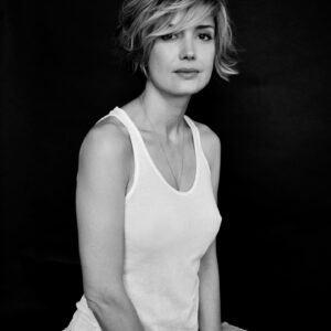 Sabine Perraud Instagram - Quelques rides plus tard (presque 20 ans quand même) et une paire de joues en moins j’ai eu la joie de retrouver mon amie Sylvia Galmot, pour immortaliser mon présent...