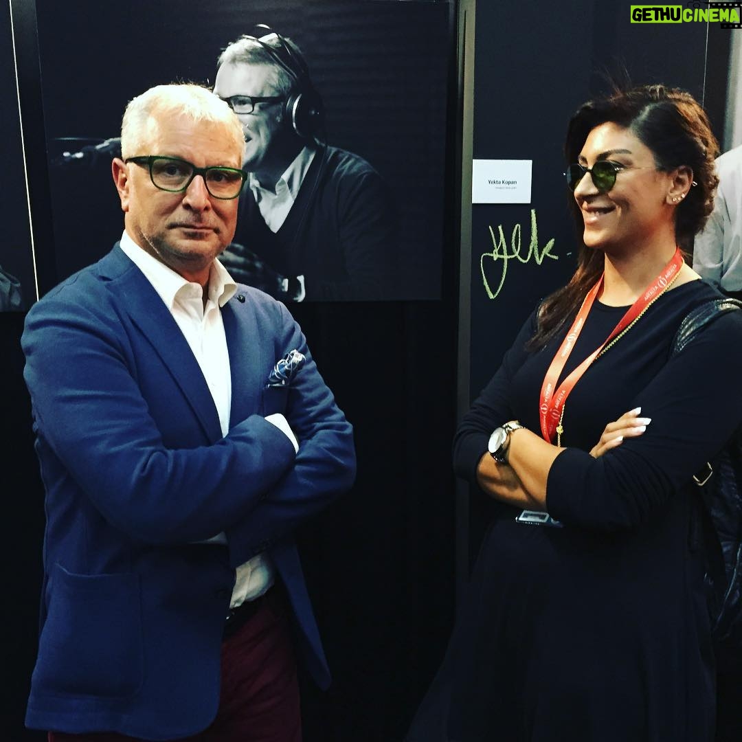 Sabriye Günüç - 302 Likes - Antalya film festival 2016 rabarba sergisi👍🏻 @yektakopan