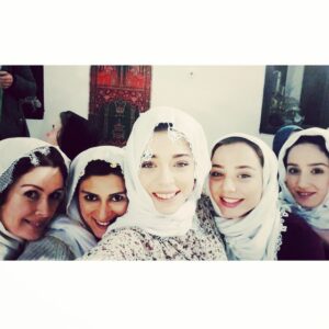 Sabriye Günüç Instagram - yeşil deniz kızlar:)) her cuma trt'de