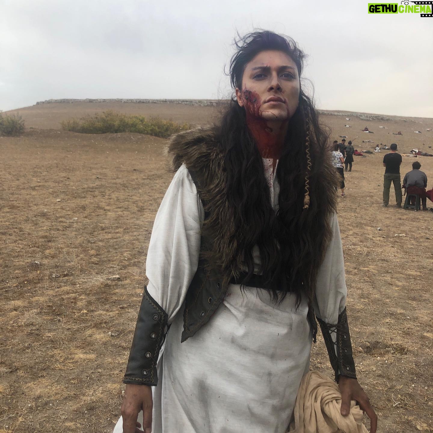 Sabriye Günüç - 1K Likes - 2021’ de şehbedrettin filmiyle karşınızdayız✨🎬 çok yakında...
@cincibir @alibarkin @gelmezteoman @bulentparlak @suavi_suavi @halak74 @rugeskirici
