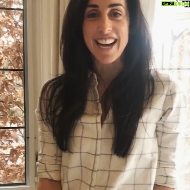 Sadie Munroe - 858 Likes - So excited about this news! I love the @workinmoms team so so so much and am grateful to be a part of it! @reitcatou @danikindofficial @boostrocket @workinmoms #workinmomscbc #workinmoms