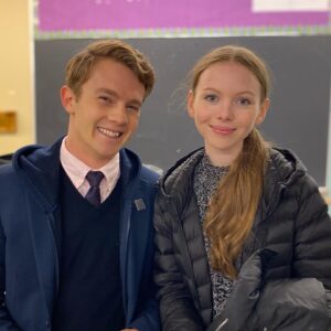 Sadie Munroe Instagram - In honour of the Netflix release date of season 5 being announced, here’s a photo dump:) June 15th!!! @workinmomsnetflix