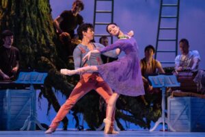 Sae Maeda Instagram - It's the final show of this incredible ballet 'The Winter's tale' tomorrow by @wheeldony 

I'm beyond grateful to have been given the opportunity to dance this role in such a beautiful ballet and can’t wait to perform it again with this wonderful cast @lucapino36 @nicol.edmonds @itzi_mendizabal Sarah Lamb.

📸　@dancersdiary