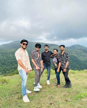 Sagar Surya Instagram - Thank you for being my unpaid therapist ❤️
.
Outfit : @etter_trend 

@shaheen_mohd @cerena.ann @nadira_mehrin_official @shijin_nk3 @kiran_palakkottil @sujithsurendran_1