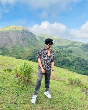 Sagar Surya Instagram - Thank you for being my unpaid therapist ❤️
.
Outfit : @etter_trend 

@shaheen_mohd @cerena.ann @nadira_mehrin_official @shijin_nk3 @kiran_palakkottil @sujithsurendran_1