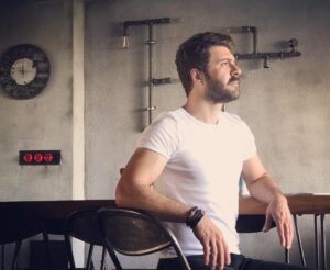 Şahin Irmak Instagram - Dik otur⚠️
