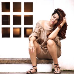 Sai Priya Deva Instagram - "Spread love everywhere you go. Let no one ever come to you without leaving happier." -Mother Teresa🌎👸🏻🙏🏻#saipriyaa #spreadlove #spreadpositivity #letgo #beautiful #photography #phootshoot #positivevibes #loveyourself 
Pc @vijayvendhan
Costume, stylist and Mua @radhikadesignerandmua