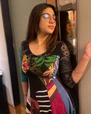 Sai Priya Deva Instagram - U r the power of your own life light up 🎉🤌🏽🔥#power #lightup #positivevibes #positivity #behappy #happy #actress #life #beauty #beyourself #loveislove #loveyourself #share #happiness