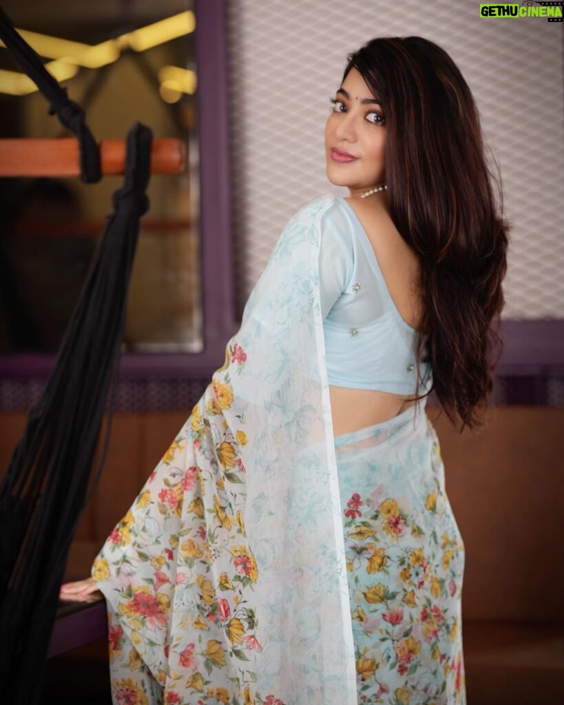 Actress Sai Priya Deva HD Instagram Photos and Wallpapers March 2021 ...