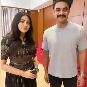 Sai Priya Deva Instagram - After long time meeting Tovino feeling happy @tovinothomas #tovino #tovinothomas #saipriya #saipriyadeva #long #longtime #spreadlove #spredpositivity #positivity #positivethinking #positive #positivevibes #friendship #movies