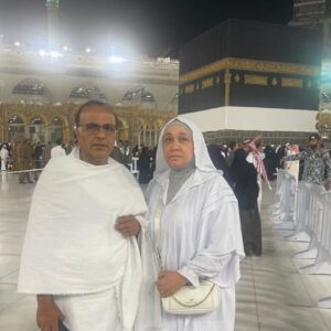 Saif Oreibi Instagram - ابي وامي .. في ضيافة الرحمن وفي بيت الله الحرام لتأدية مناسك الحج من أطهر بقاع الأرض .. حفظهما الله لي .. وأدامهما في حياتي نعمة .. وجعلهما سبباً فيما أنا عليه الآن .. أبي أهداني خبرته وتجربته في الحياة وأسمه الذي أفخر به وأتباهى وأهدتني أمي قلبها الطيب ودعواتها الصادقة التي عبرت بي في أصعب المواقف .. كل عام وهما نبض قلبي وضوء حياتي