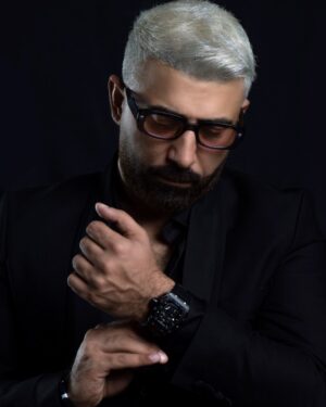 Saif Oreibi Instagram - أبدأ عام جديد في حياتي .. أتجاوز ما مضى بكل ما فيه .. وأتمنى من الله أن يعوضني في هذا العام عن كل ما فقدته .. اللهم اجعل عامي هذا من أجمل سنوات عُمري ووفقني واكتب لي الخير في كل ما هو قادم
6/3/2023 
🐳