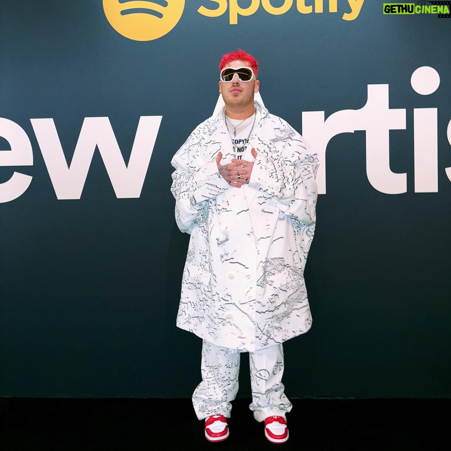 Saint Harison - 2.1K Likes - @spotify š
