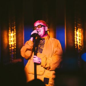 Saint Harison Instagram - LA NIGHT 2 🌴… thank you so much to every single person that came out to support me and show so much love. 

This was such a special show I’ll never forget 💛

📸: @marikarosegold