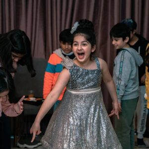 Saisha Bajaj Instagram - My birthday party 🎉 

Fun with friends n family. 
Enjoyed it fully.