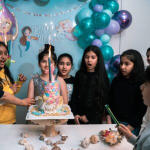 Saisha Bajaj Instagram - My birthday party 🎉 

Fun with friends n family. 
Enjoyed it fully.