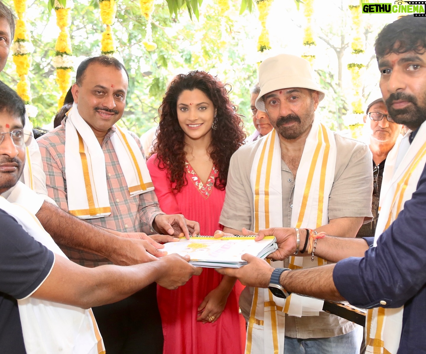 Saiyami Kher - 24.7K Likes - Lights camera action!
Time for some serious action. Can’t wait to fight it out along side, the one and only @iamsunnydeol 💪🏽
Really happy that @mythriofficial & @dongopichand sir have shown faith in me for an out and out mass action film. Let’s do this! Please wish us luck.
@peoplemediafactory @reginaacassandraa @musicthaman #rishipunjabi