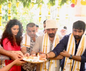 Saiyami Kher Instagram - Lights camera action! 
Time for some serious action. Can’t wait to fight it out along side, the one and only @iamsunnydeol 💪🏽
Really happy that @mythriofficial & @dongopichand sir have shown faith in me for an out and out mass action film. Let’s do this! Please wish us luck.

@peoplemediafactory @reginaacassandraa @musicthaman #rishipunjabi