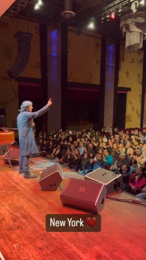 Sajjad Ali Instagram - New york!!!!! Audience ho to aisi! ❤️❤️❤️